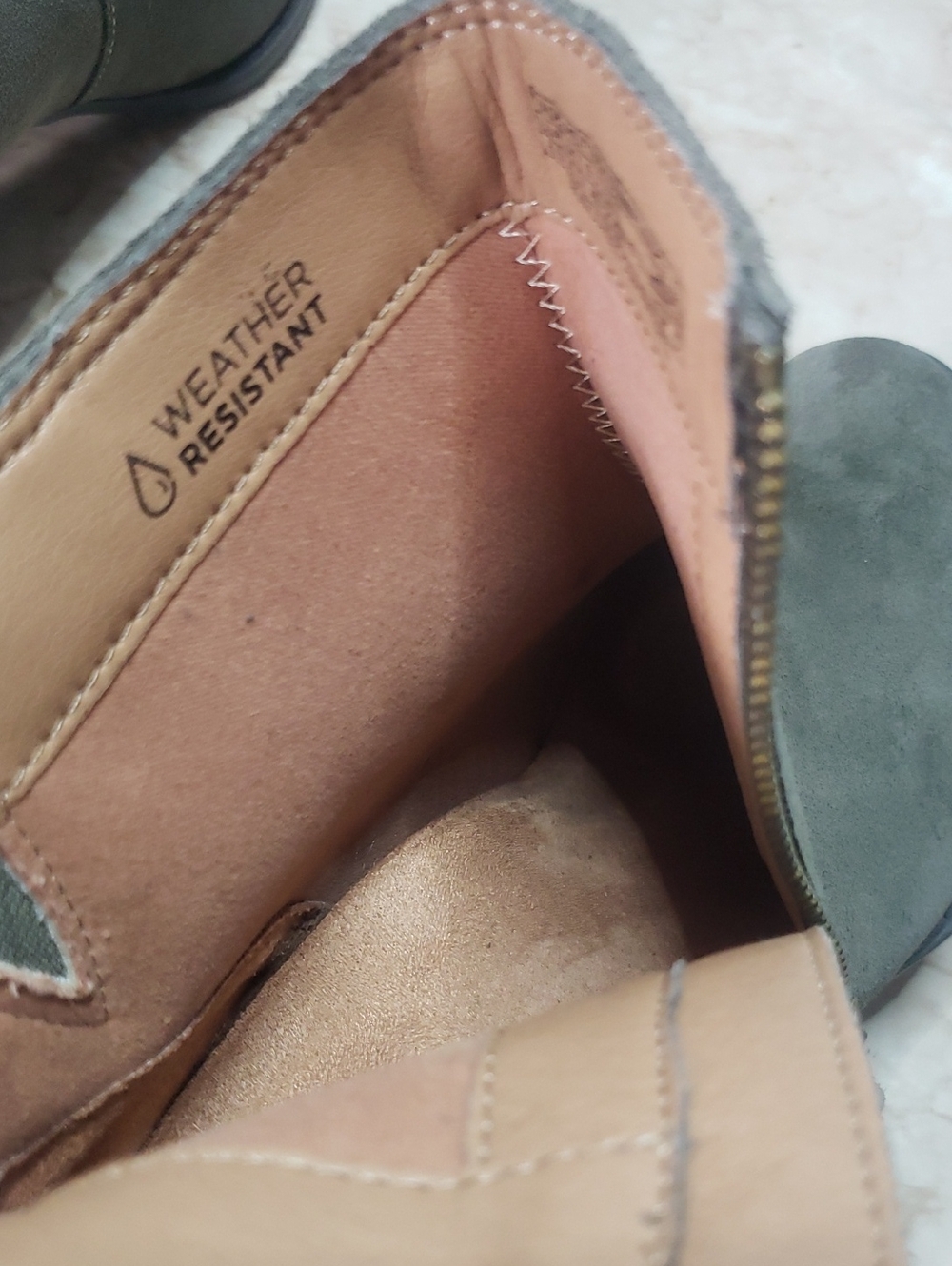 Vionic Women's Olive Suede Ankle Booties - Classic Block Heel Size 8.5 - Picture 7 of 7